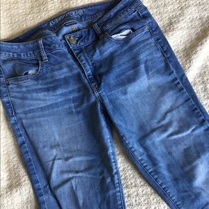 Skinny Jegging Stretch | Size 14 | American Eagle